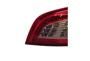 Feu arriere secondaire droit (feux) PEUGEOT 508 1 SW Photo n°6