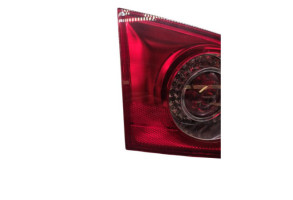 Feu arriere secondaire droit (feux) VOLKSWAGEN PASSAT 5 Photo n°8