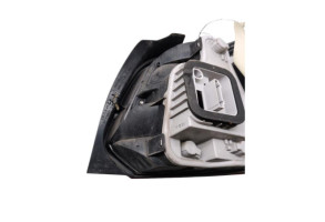 Feu arriere principal gauche (feux) VOLKSWAGEN POLO 5 Photo n°7