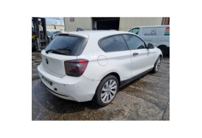 Pare boue arriere droit BMW SERIE 1 F21 Photo n°3