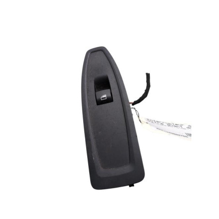Interrupteur de leve vitre avant droit BMW SERIE 1 F21