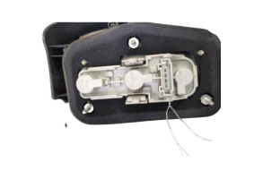 Feu arriere principal droit (feux) MERCEDES CLASSE B 245 Photo n°2