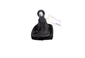 Pommeau de vitesses AUDI A1 1 Photo n°3