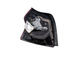 Feu arriere principal droit (feux) TOYOTA COROLLA 10 Photo n°2