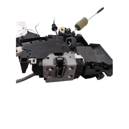 Serrure avant droit MERCEDES CLASSE C 204