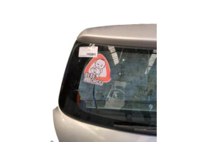 Malle/Hayon arriere SUZUKI SWIFT 3 Photo n°2