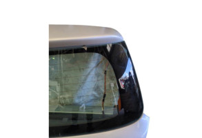 Malle/Hayon arriere SUZUKI SWIFT 3 Photo n°7