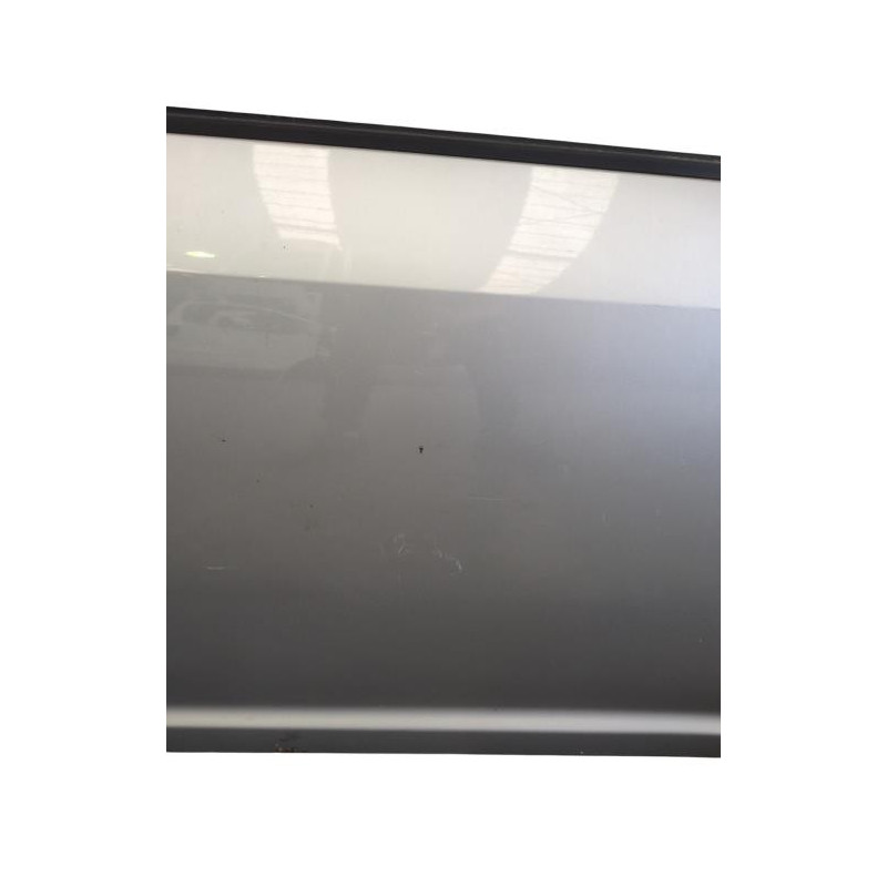 Porte avant droit SUZUKI SWIFT 3 Photo n°1