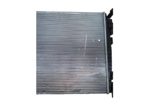 Radiateur eau VOLKSWAGEN GOLF Photo n°1