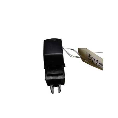Interrupteur de leve vitre arriere gauche NISSAN QASHQAI 1