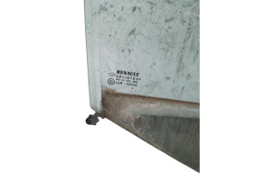 Vitre arriere droit RENAULT CLIO 2 Photo n°1