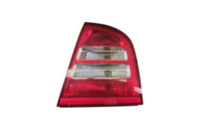 Feu arriere principal droit (feux) SKODA OCTAVIA 1 Photo n°4