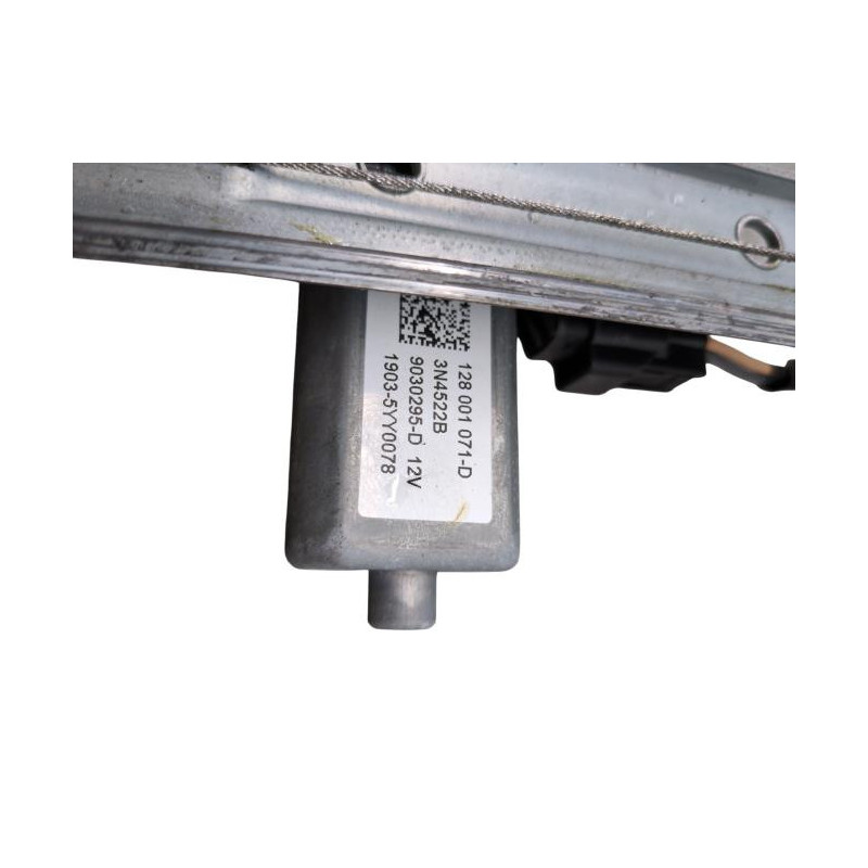 Leve vitre electrique arriere droit RENAULT CLIO 4 Photo n°1