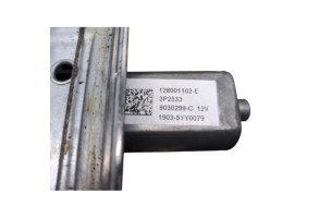 Leve vitre electrique avant gauche RENAULT CLIO 4 Photo n°2