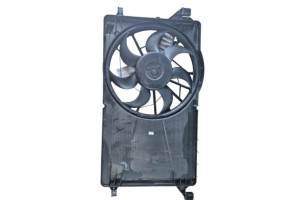 Moto ventilateur radiateur VOLVO C 30 Photo n°6