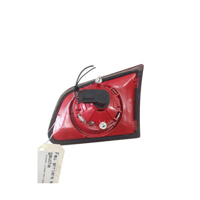 Feu arriere secondaire gauche (feux) VOLKSWAGEN PASSAT 5 Photo n°1