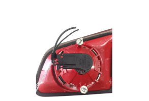 Feu arriere secondaire gauche (feux) VOLKSWAGEN PASSAT 5 Photo n°4