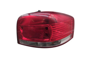 Feu arriere principal droit (feux) AUDI A3 2 Photo n°1