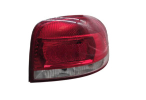 Feu arriere principal droit (feux) AUDI A3 2 Photo n°2