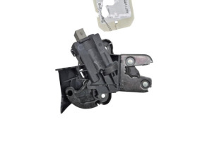 Serrure de hayon VOLKSWAGEN PASSAT 5 Photo n°1