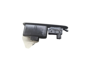 Interrupteur de leve vitre arriere gauche PEUGEOT 3008 1 Photo n°3