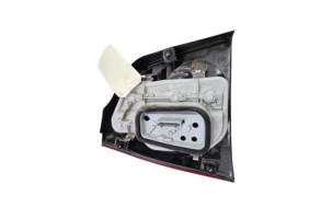 Feu arriere principal droit (feux) VOLKSWAGEN POLO 4 Photo n°2