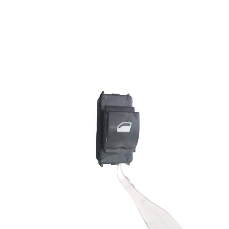 Interrupteur de leve vitre avant droit PEUGEOT RIFTER