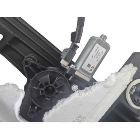 Leve vitre electrique avant gauche PEUGEOT RIFTER