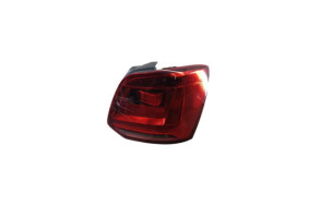 Feu arriere principal droit (feux) VOLKSWAGEN POLO 5 Photo n°1