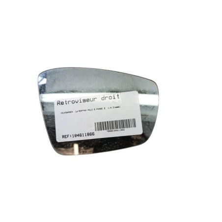 Glace retroviseur droit VOLKSWAGEN POLO 5