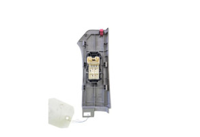 Interrupteur de leve vitre avant droit TOYOTA YARIS 2 Photo n°2