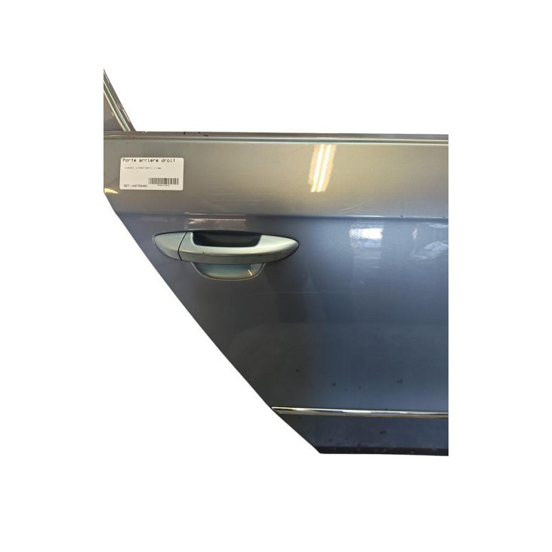 Porte arriere droit VOLKSWAGEN PASSAT 5 Photo n°1