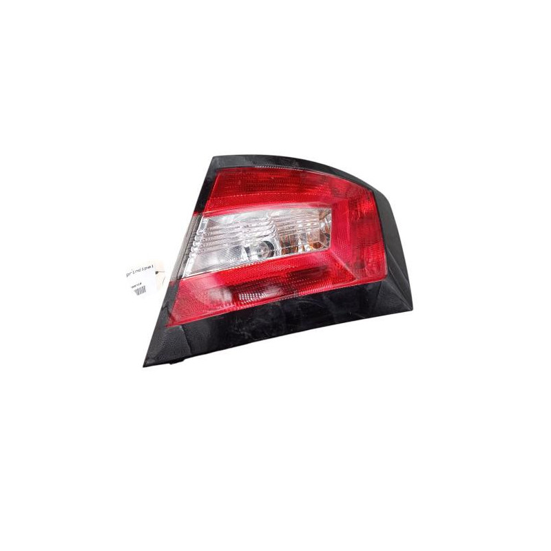 Feu arriere principal droit (feux) SKODA FABIA 3 Photo n°1