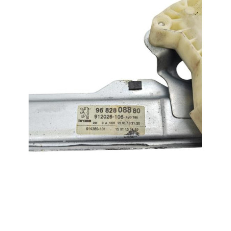 Leve vitre electrique avant droit PEUGEOT 3008 1