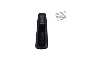 Interrupteur de leve vitre arriere gauche RENAULT MEGANE 3 Photo n°3