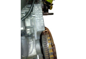 Moteur RENAULT CLIO 5 Photo n°8