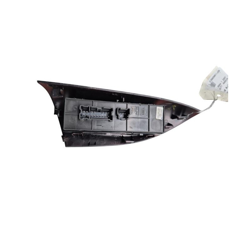 Interrupteur de leve vitre avant gauche NISSAN JUKE 1 Photo n°1