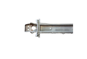 Renfort pare choc avant (traverse) TOYOTA YARIS 3 Photo n°2