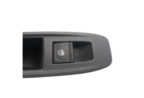 Interrupteur de leve vitre arriere droit RENAULT CLIO 5 Photo n°2