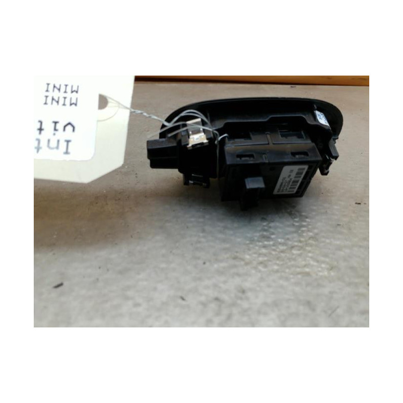 Interrupteur de leve vitre avant droit MINI MINI 3 F55 Photo n°1