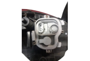 Feu arriere principal droit (feux) ALFA ROMEO GIULIETTA 2 Photo n°1