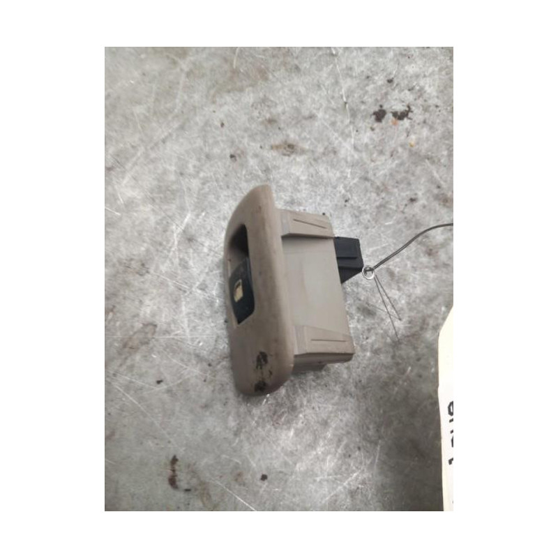 Interrupteur de leve vitre arriere droit CITROEN C3 PICASSO Photo n°1