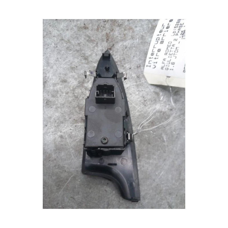 Interrupteur de leve vitre arriere droit ALFA ROMEO GIULIETTA 2 Photo n°1