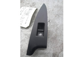 Interrupteur de leve vitre arriere droit ALFA ROMEO GIULIETTA 2 Photo n°2