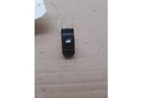 Interrupteur de leve vitre arriere droit PEUGEOT 308 2 Photo n°1