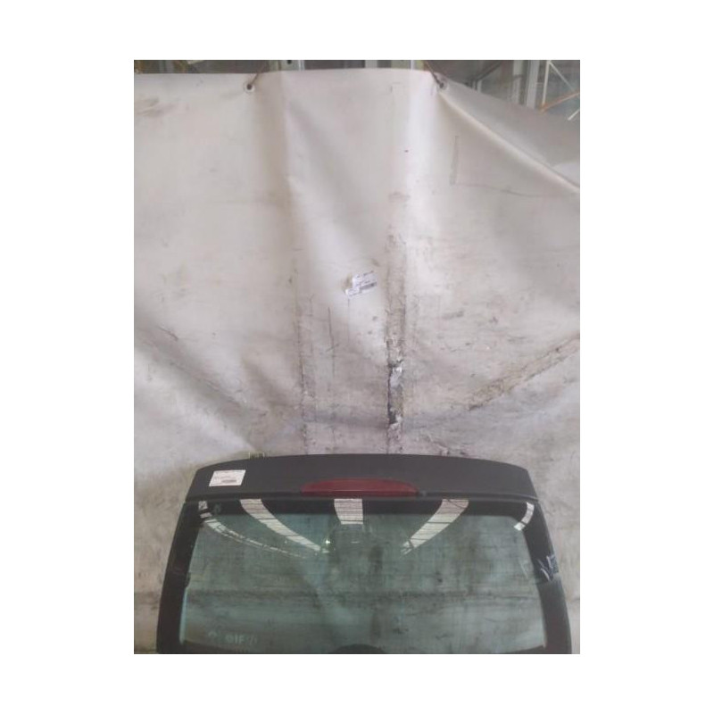 Malle/Hayon arriere RENAULT CLIO 2 Photo n°1