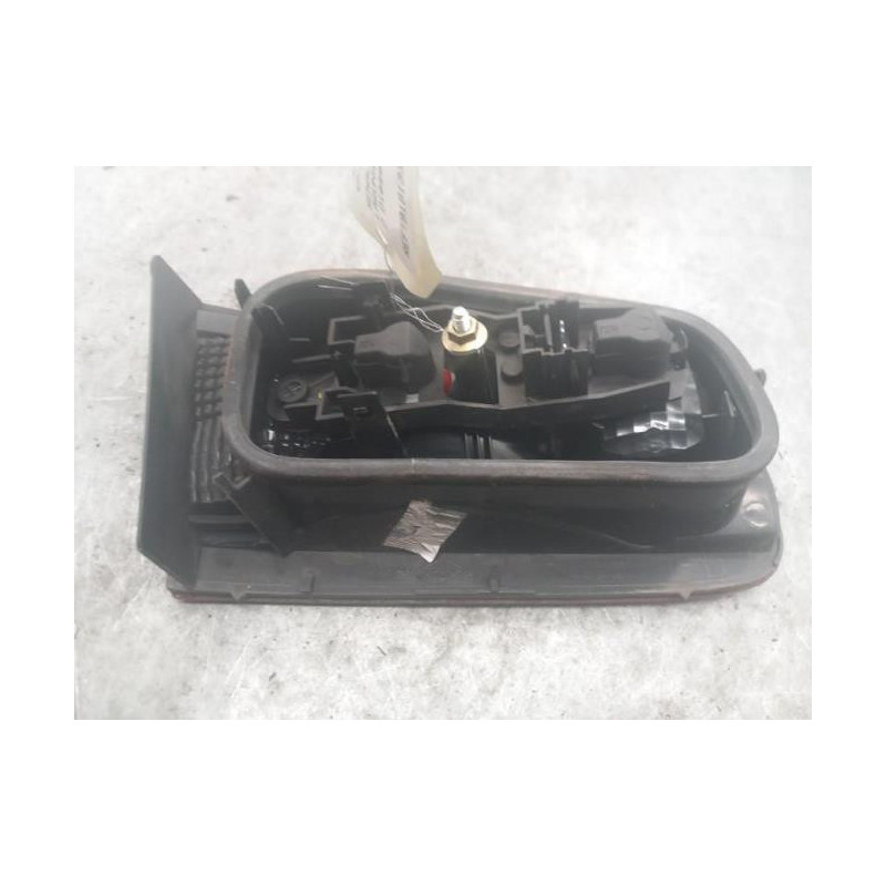 Feu arriere secondaire droit (feux) RENAULT LAGUNA 2 Photo n°1