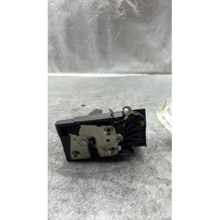 Serrure arriere droit DACIA SANDERO 2