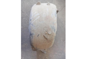 Pare boue arriere gauche PEUGEOT 308 2 Photo n°1