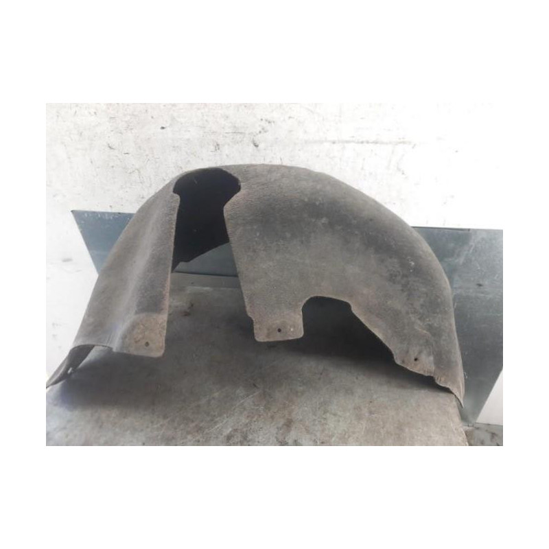 Pare boue arriere gauche FORD FIESTA 5 Photo n°1